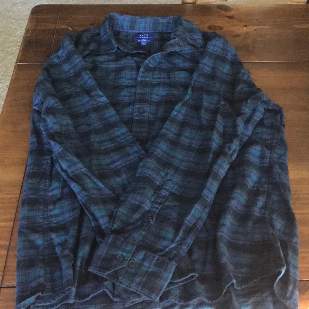 Men’s Flannel Button Down